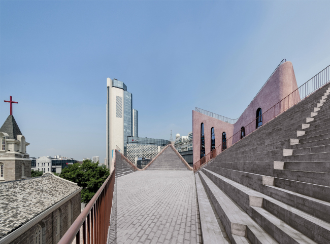 ������������ ������� � ������ � Shi Kai / INUCE