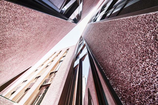 ������������ ������� � ������ � Shi Kai / INUCE