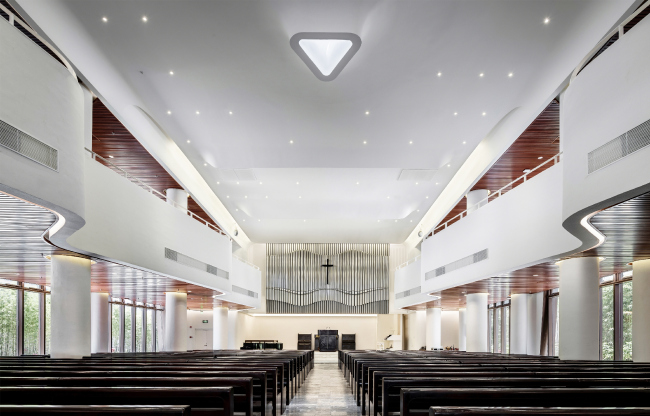 ������������ ������� � ������ � Shi Kai / INUCE