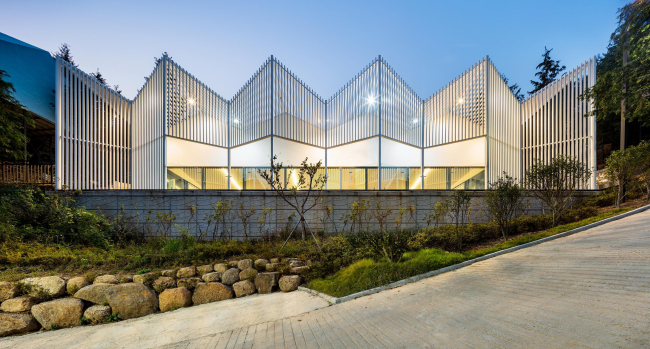 ��������-������ SJCC. ���� � Kyungsub Shin, ������������� Atelier Chang
