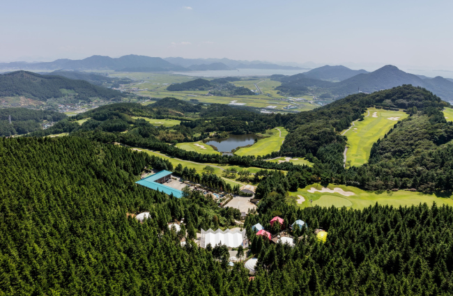 ��������-������ SJCC. ���� � Kyungsub Shin, ������������� Atelier Chang