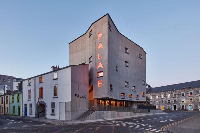 ��������� Pálás. ���� � Ed Reeve