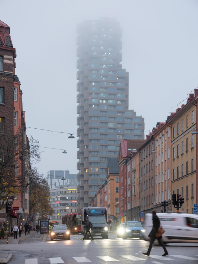 ����� Norra tornen. ����� Innovationen. ���� ������������� OMA; ��������: Ossip van Duivenbode