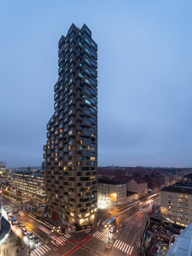 ����� Norra tornen. ����� Innovationen. ���� ������������� OMA; ��������: Ossip van Duivenbode