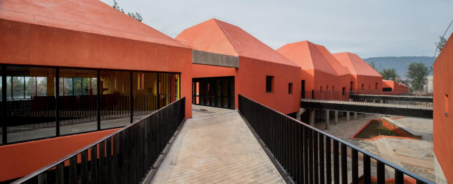 ��������� ����������� � �������������� ��������������. ���� � Jules Toulet