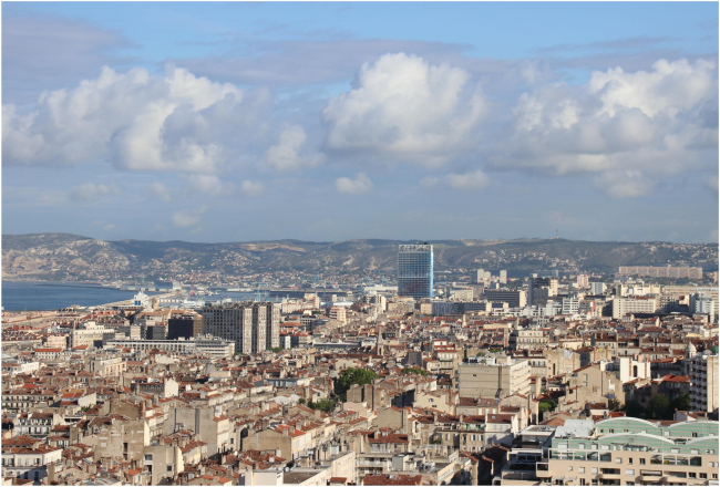 ����� La Marseillaise. ����: Michèle Clavel