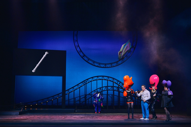 Stage design of �The Magic Flute� in �Helikon-Opera�. Production designers: Sergey Kuznetsov, Agnia Sterligova. Photograph � Sergey Krotov