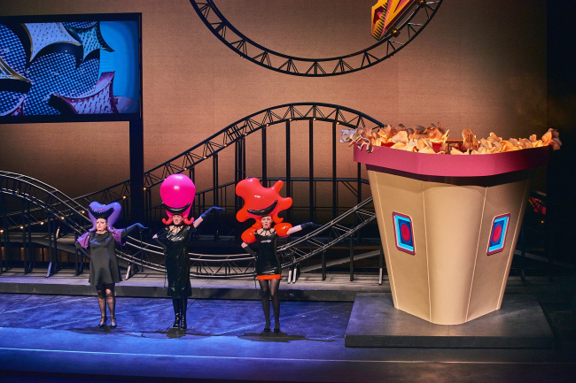 Stage design of �The Magic Flute� in �Helikon-Opera�. Production designers: Sergey Kuznetsov, Agnia Sterligova. Photograph � Sergey Krotov