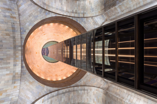 ������������� ������ SIPA 2018. ����������� � ������ ������ (�������) / Víctor Vargas