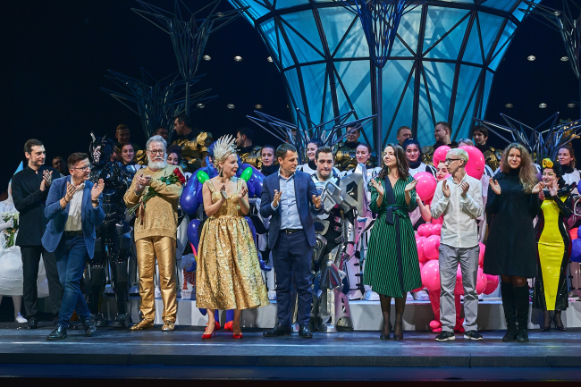Premier of �The Magic Flute� in �Helikon-Opera�. Photograph � Sergey Krotov