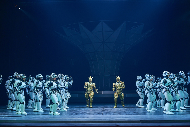 Stage design of �The Magic Flute� in �Helikon-Opera�. Production designers: Sergey Kuznetsov, Agnia Sterligova. Photograph � Sergey Krotov