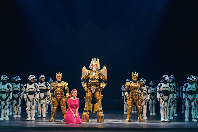 Stage design of �The Magic Flute� in �Helikon-Opera�. Production designers: Sergey Kuznetsov, Agnia Sterligova. Photograph � Sergey Krotov