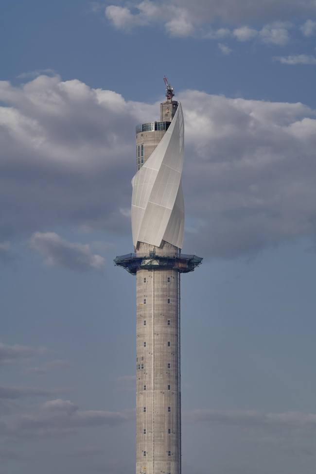 ������������� ����� ThyssenKrupp. ���� � Zooey Braun, Stuttgart
