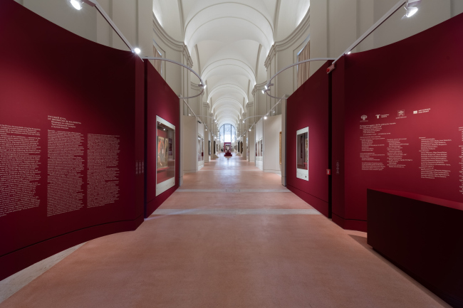 Pilgrimage of Russian Art. From Dionysius to Malevich. Vatican, Rome. Exposition design: Sergey Tchoban, Anna Sterligova (Planet 9). Photograph  Vasiliy Bulanov