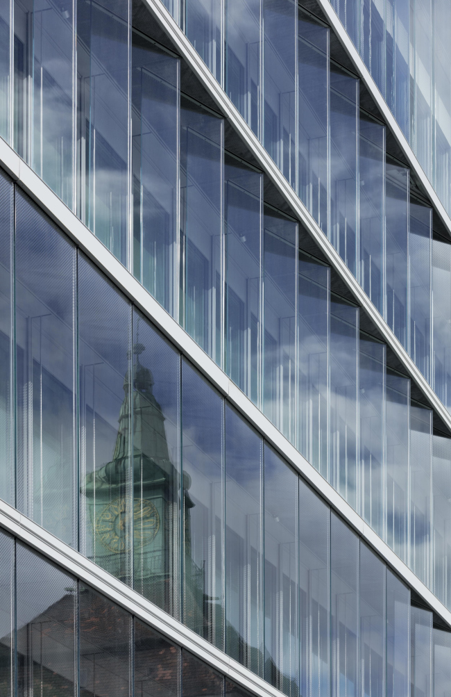 ����� ��������� �������� Merck. ���� � HGEsch