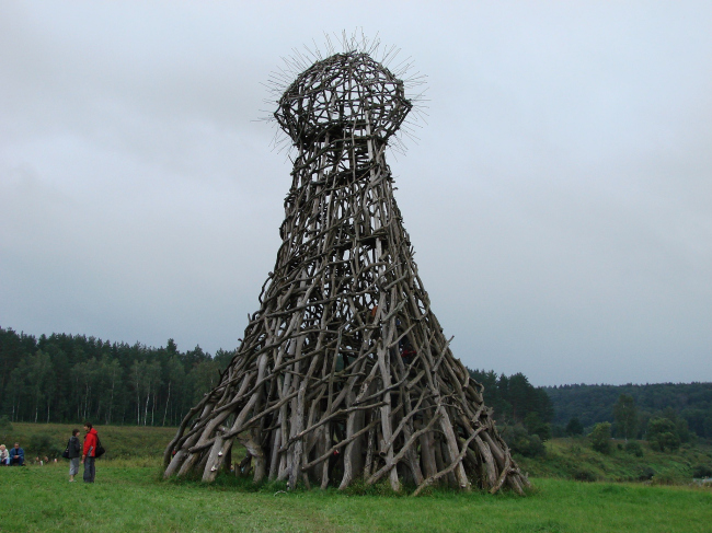 �����. 2004 �.