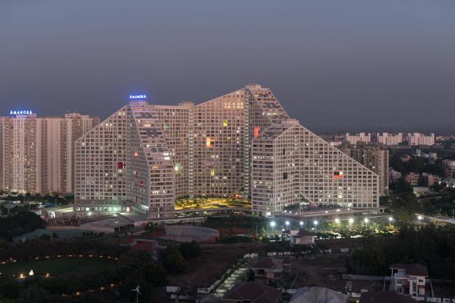 ����� ������ Future Towers 