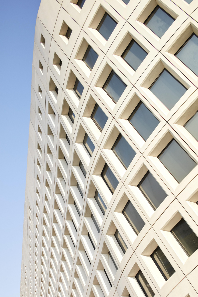 ���������� ������������� ��������� ���������� �����. ���� � Hufton+Crow