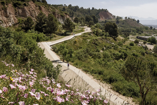   Landscape of the Year     ,    Batlle i Roig Arquitectura.   - WAF-2018 