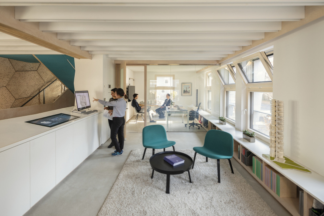 HouseZero. ���������� � Harvard Center for Green Buildings and Cities / Michael Grimm