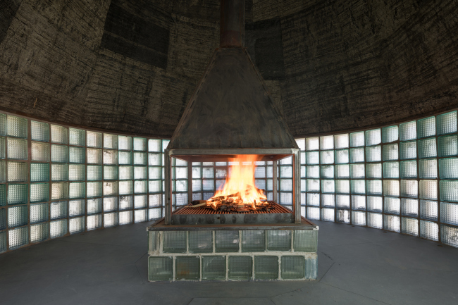 The pavilion of chacha ceremonies; author: Alexander Brodsky, coauthor: Maria Kremer. 2018. Photograph  Yury Palmin