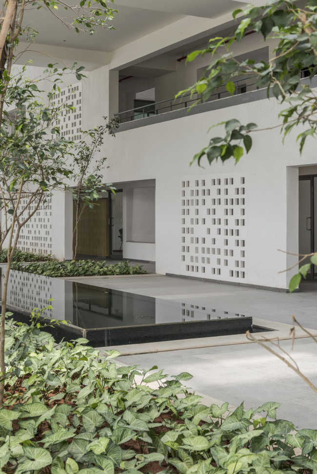 ����� ��� ������� ����� Parkside. ���� � PHX india / Mindspace