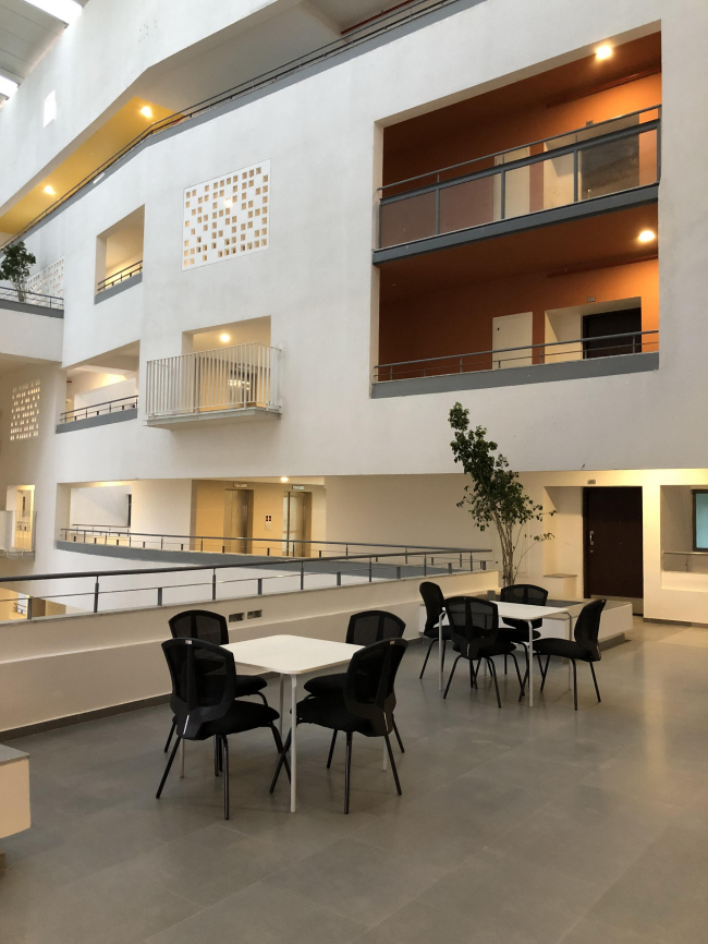 ����� ��� ������� ����� Parkside. ���� � PHX india / Mindspace