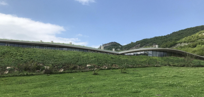 ����� ����� � ��������� ������� � Studio Paul Kaloustian