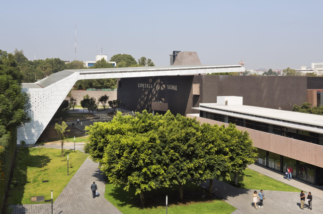 ������������ ��������� / Cineteca National. ����: Paul Rivera � Rojkind Arquitectos