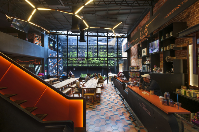 ���������������� ����� � ������ Mercado Roma. ���� � Rojkind Arquitectos, �������� Jaime Navarro