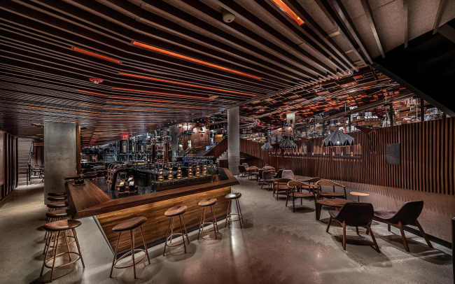 Starbucks Reserve Roastery (NY). ���������� � Matt Glac. ������������� Starbucks