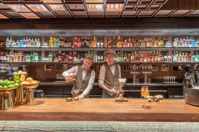 Starbucks Reserve Roastery (NY). ���������� � Matt Glac. ������������� Starbucks