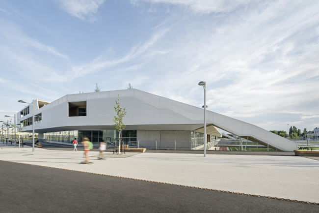 ���������� ����������� ����� � ���� �� ������� fasch&fuchs.architekten. ���������� � Hertha Hurnaus