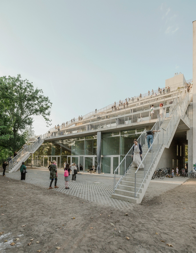 �������� Terrassenhaus � Erica Overmeer
