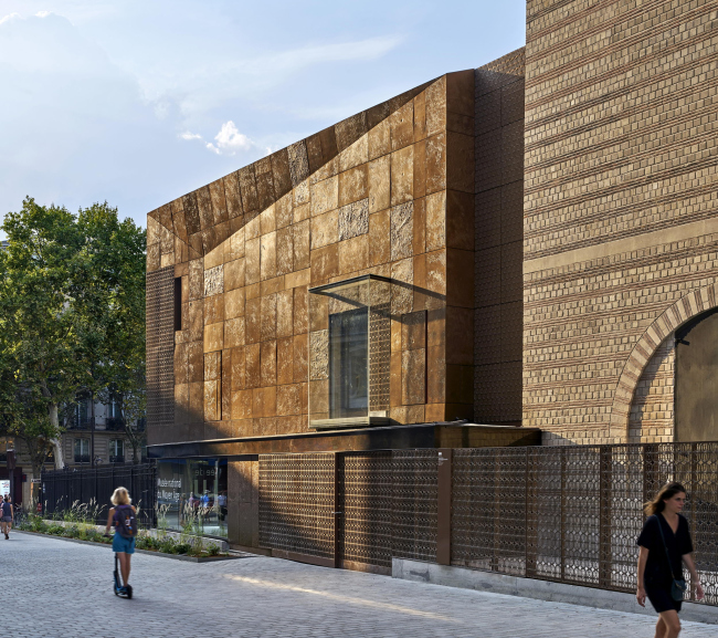 Новый вход и вестибюль музея Клюни © Michel Denanc&#233;
