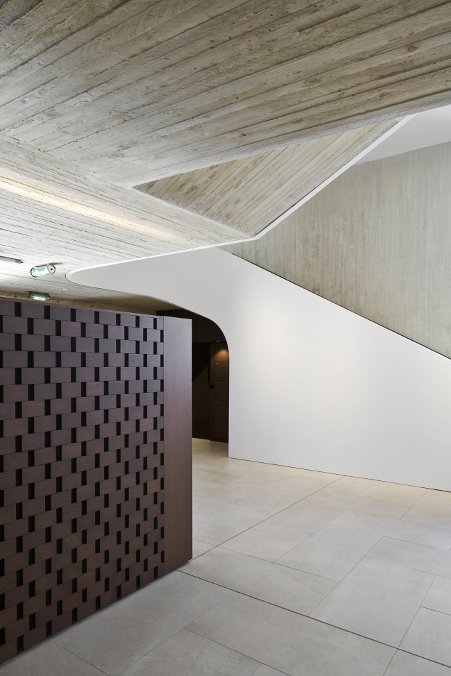 Новый вход и вестибюль музея Клюни © Michel Denanc&#233;