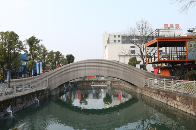 ���� � ������ � Tsinghua University (School of Architecture) � Zoina Land Joint Research Center for Digital Architecture (JCDA)