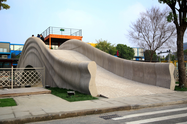 ���� � ������ � Tsinghua University (School of Architecture) � Zoina Land Joint Research Center for Digital Architecture (JCDA)
