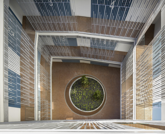 �������� ����������� ����� � ������ ������� ���-�����. ���� � Pedro Pegenaute