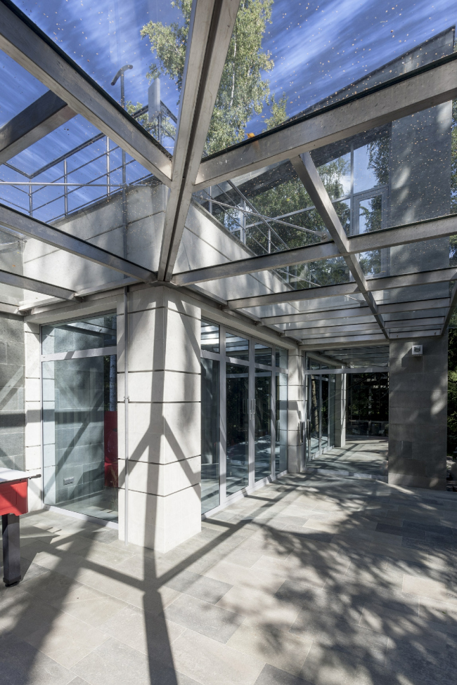 The ZEPPELIN residence � Studio of Roman Leonidov