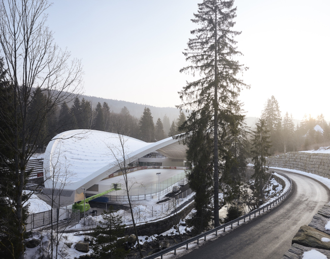 ������� ������� Schierker Feuerstein Arena. ���� � Michael Moser