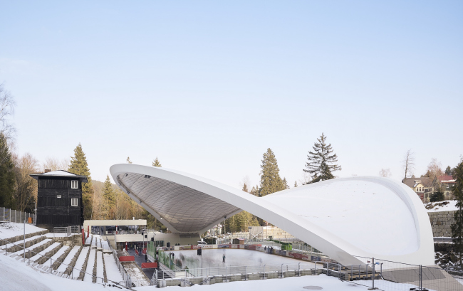 ������� ������� Schierker Feuerstein Arena. ���� � Michael Moser