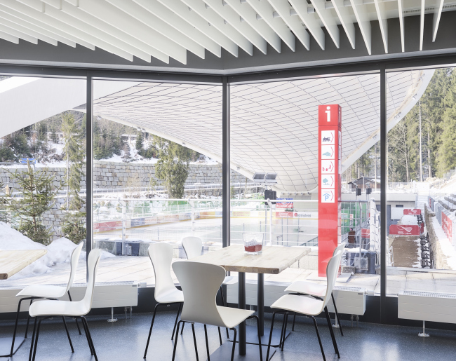 ������� ������� Schierker Feuerstein Arena. ���� � Michael Moser