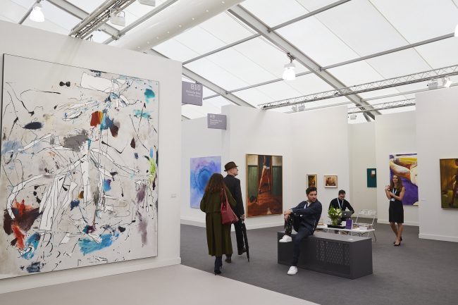 Frieze Los Angeles. ������ wHY. ���������� � Yoshihiro Makino
