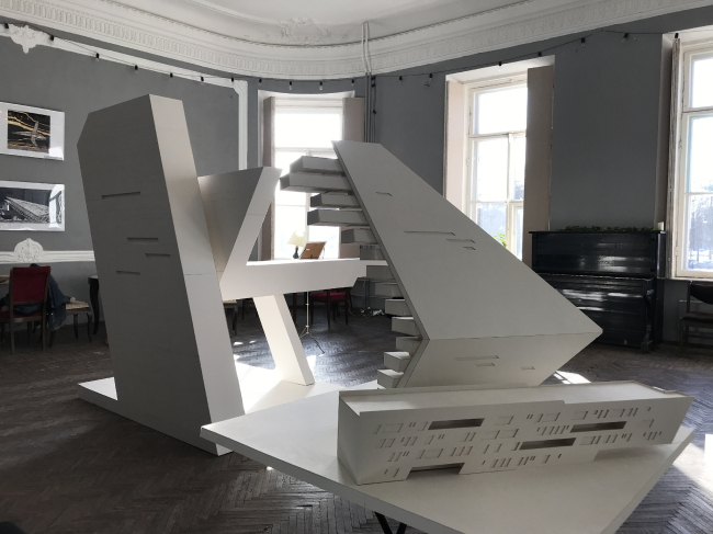 �������� ��������� � �������� ����