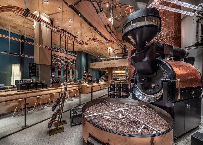 Кофейня Starbucks Reserve Roastery