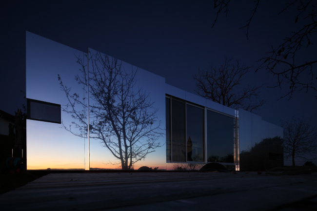 ����� ��� Casa Invisibile