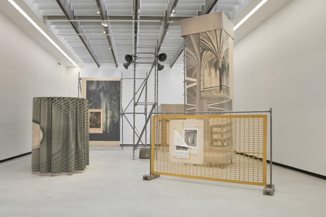 ��� ���������� ������ � �������� ��������� � ����� MAXXI