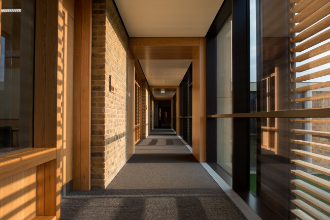 ����� ������ � ������������ ���� � ���������� ����� ����������