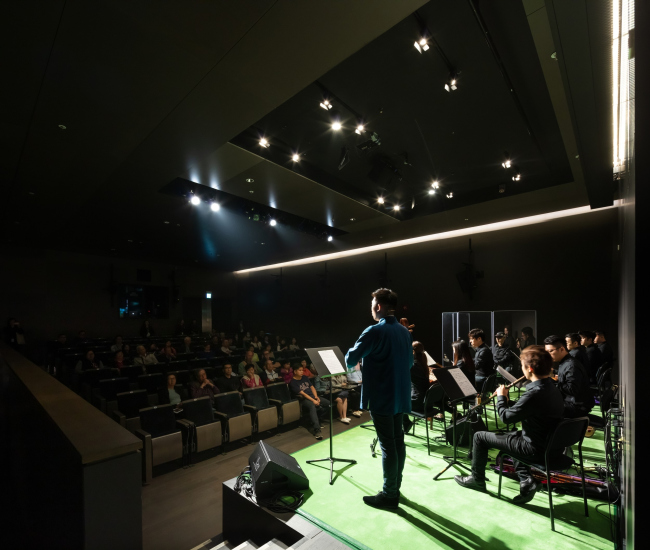 ����� �����